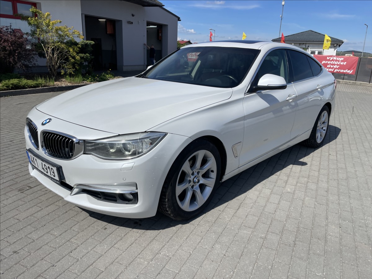 BMW Řada 3 2,0 d 120kw GT Panorama, prav.