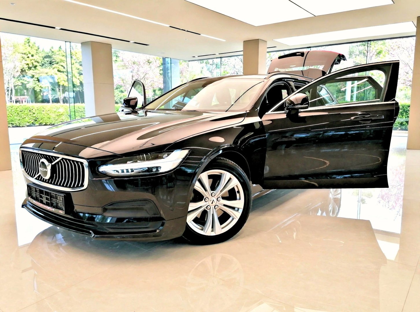 Volvo V90 2.0 B4 MHEV Kůže A/T