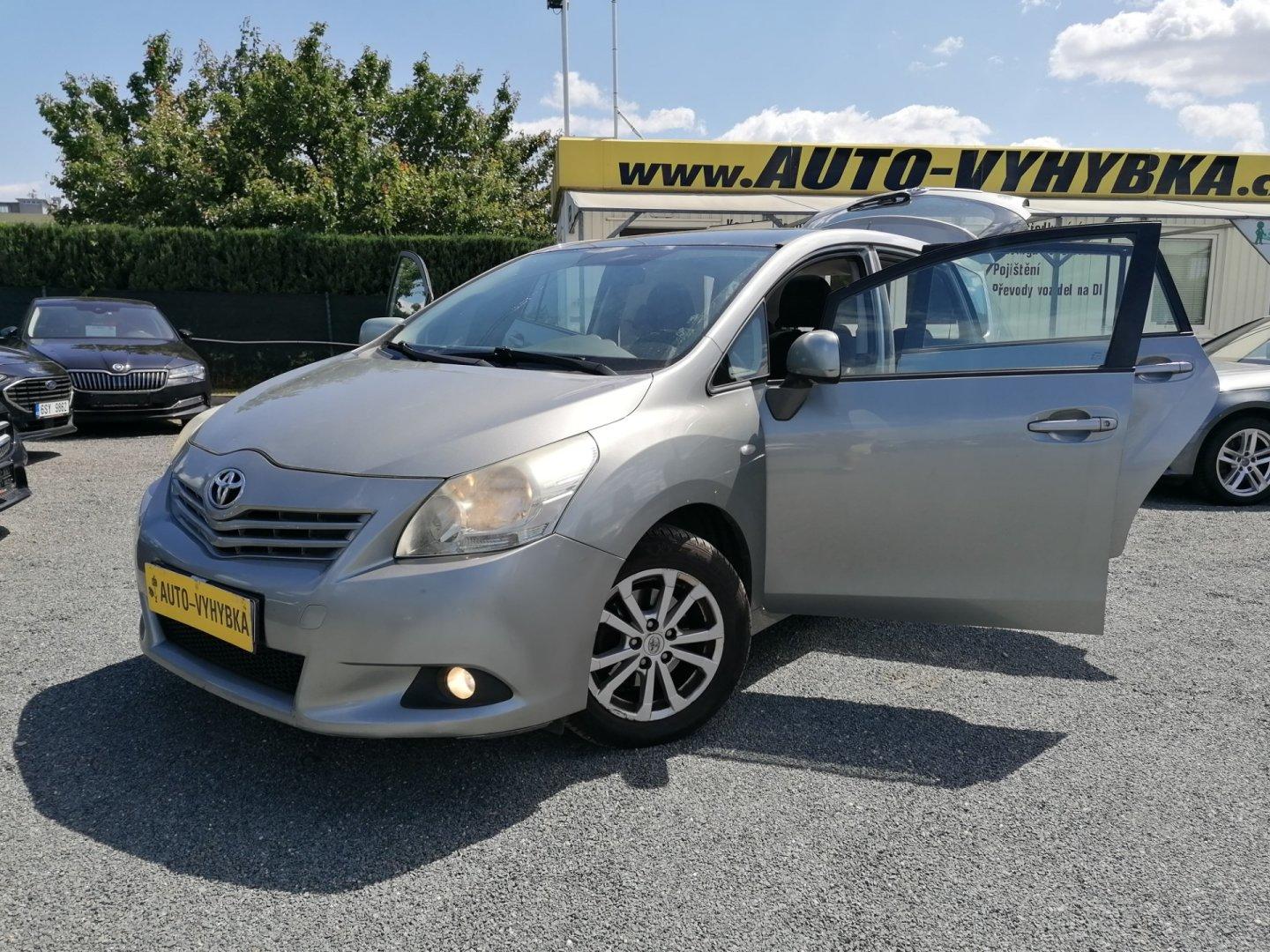 Toyota Verso 2.0 D-4D,7-míst,Panorama