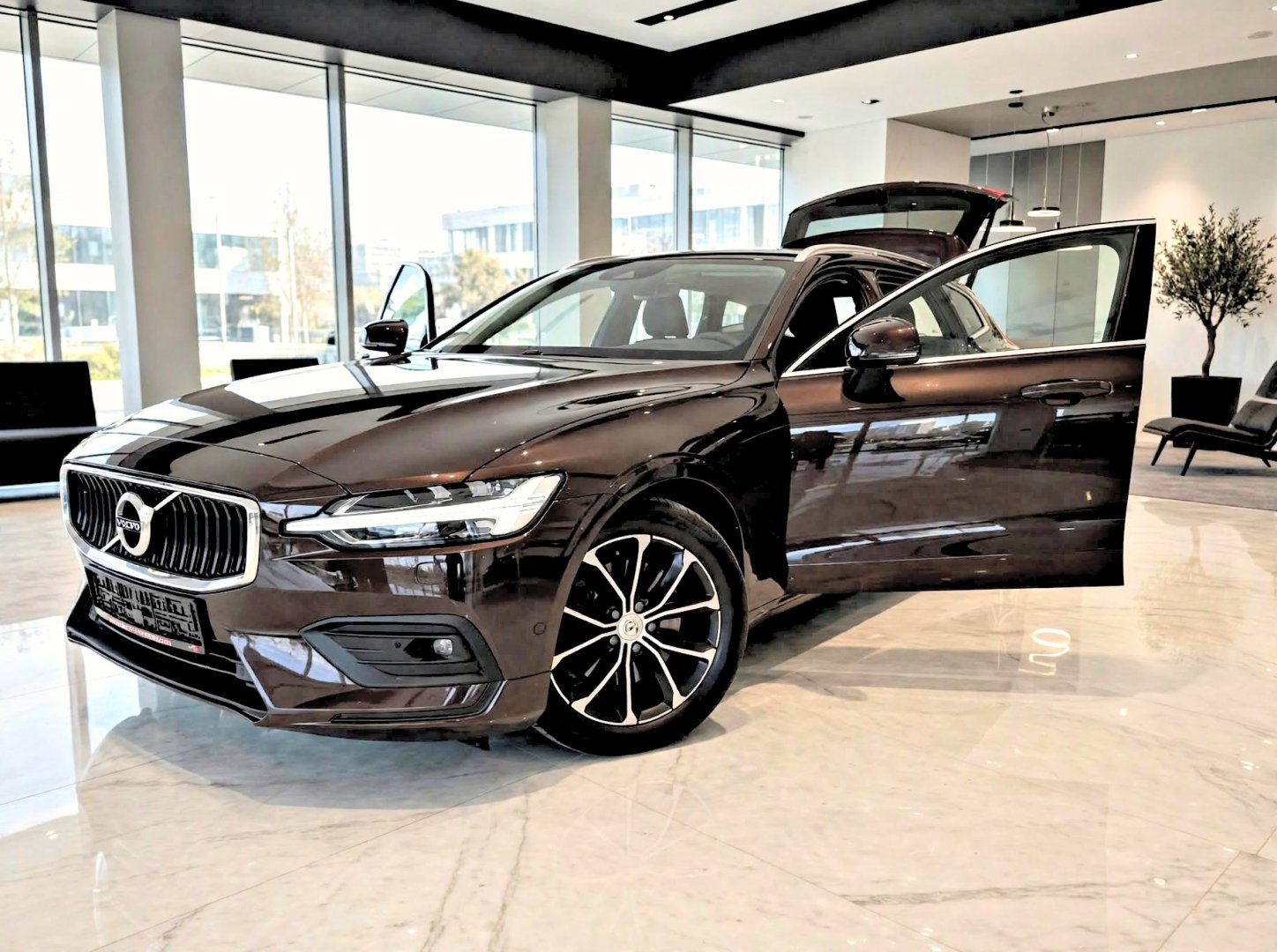 Volvo V60 2.0 B4 145kW A/T Kůže