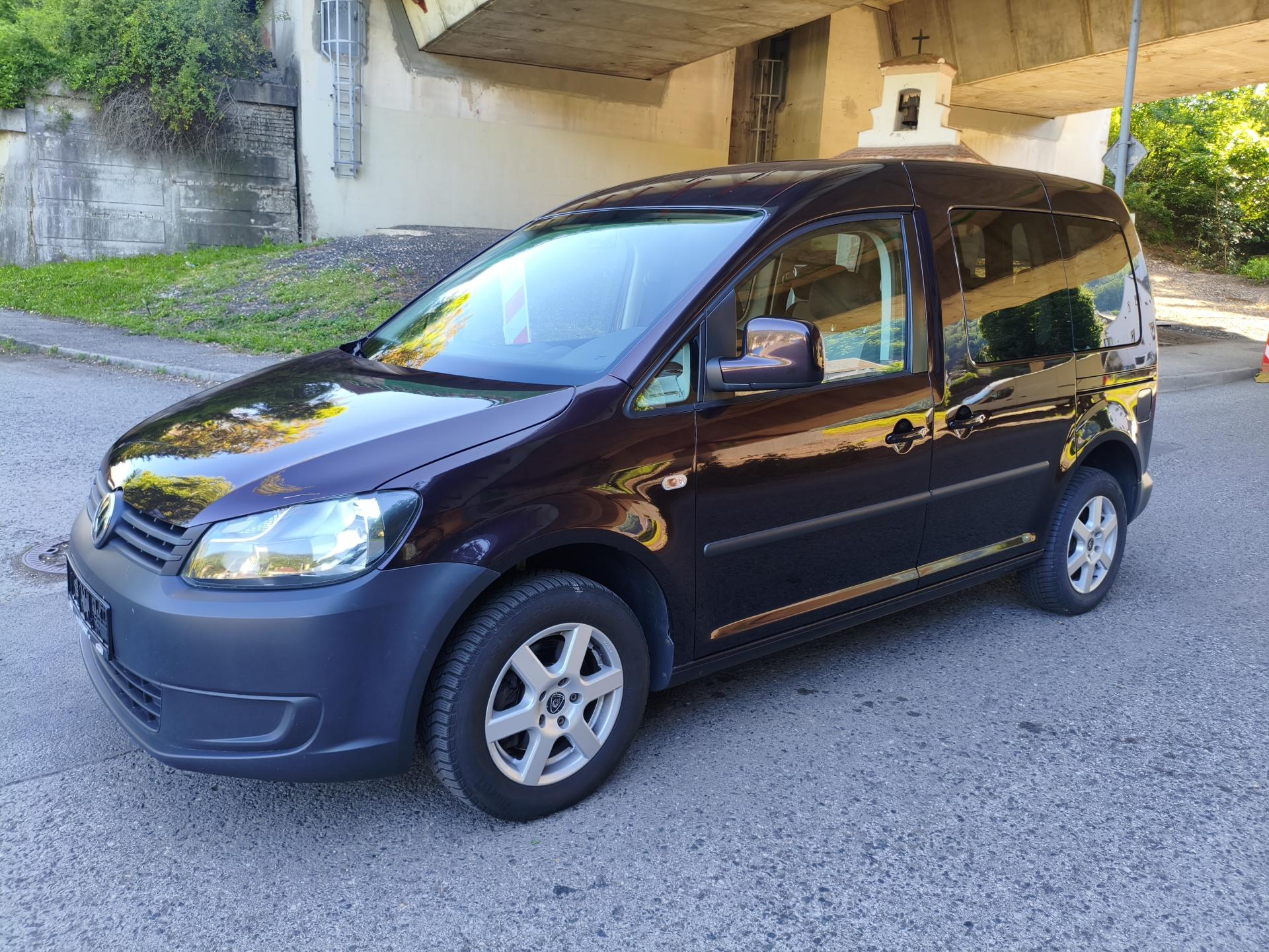 Volkswagen Caddy 1,2 TSI Trend 7 míst