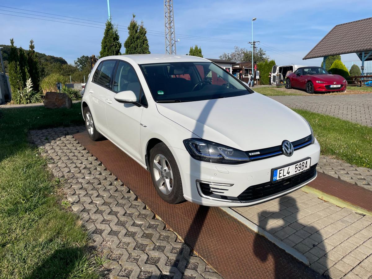 Volkswagen e-Golf