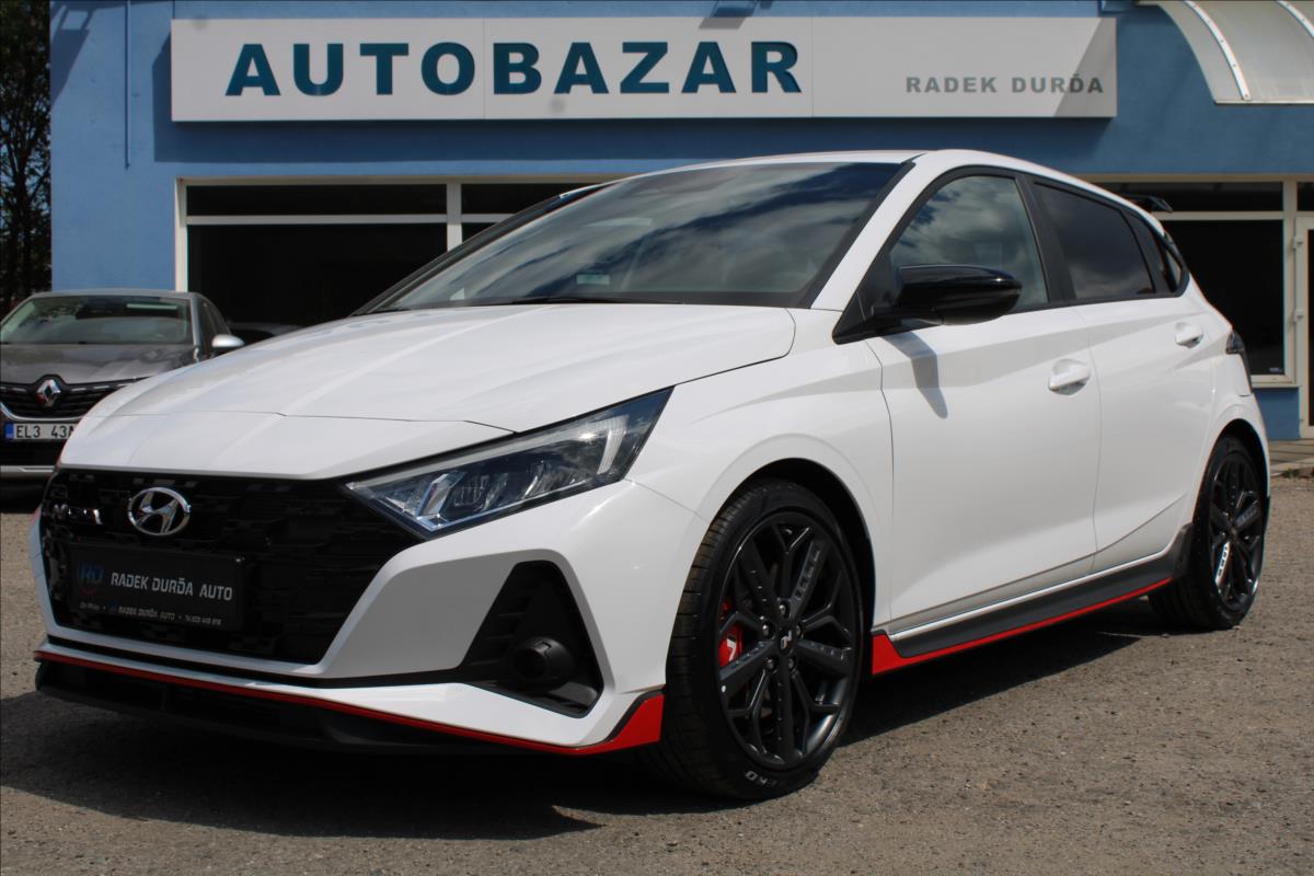Hyundai i20 1,6 T-GDI N,1MAJ,ZÁRUKA,5TKM