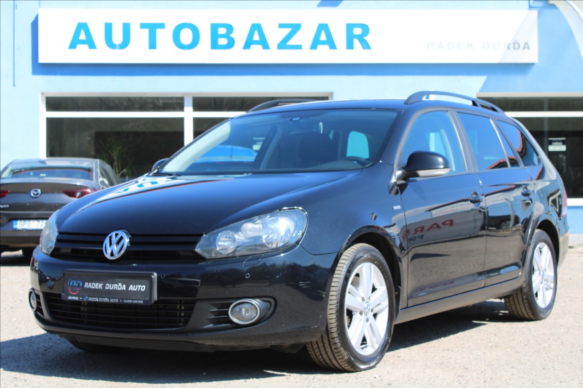 Volkswagen Golf 2,0 TDI TAŽNÉ,SERVIS,MATCH
