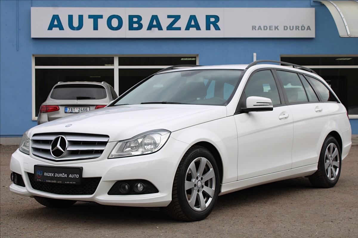 Mercedes-Benz Třídy C 2,1 200d NOVÉ V ČR,VÝHŘEVY
