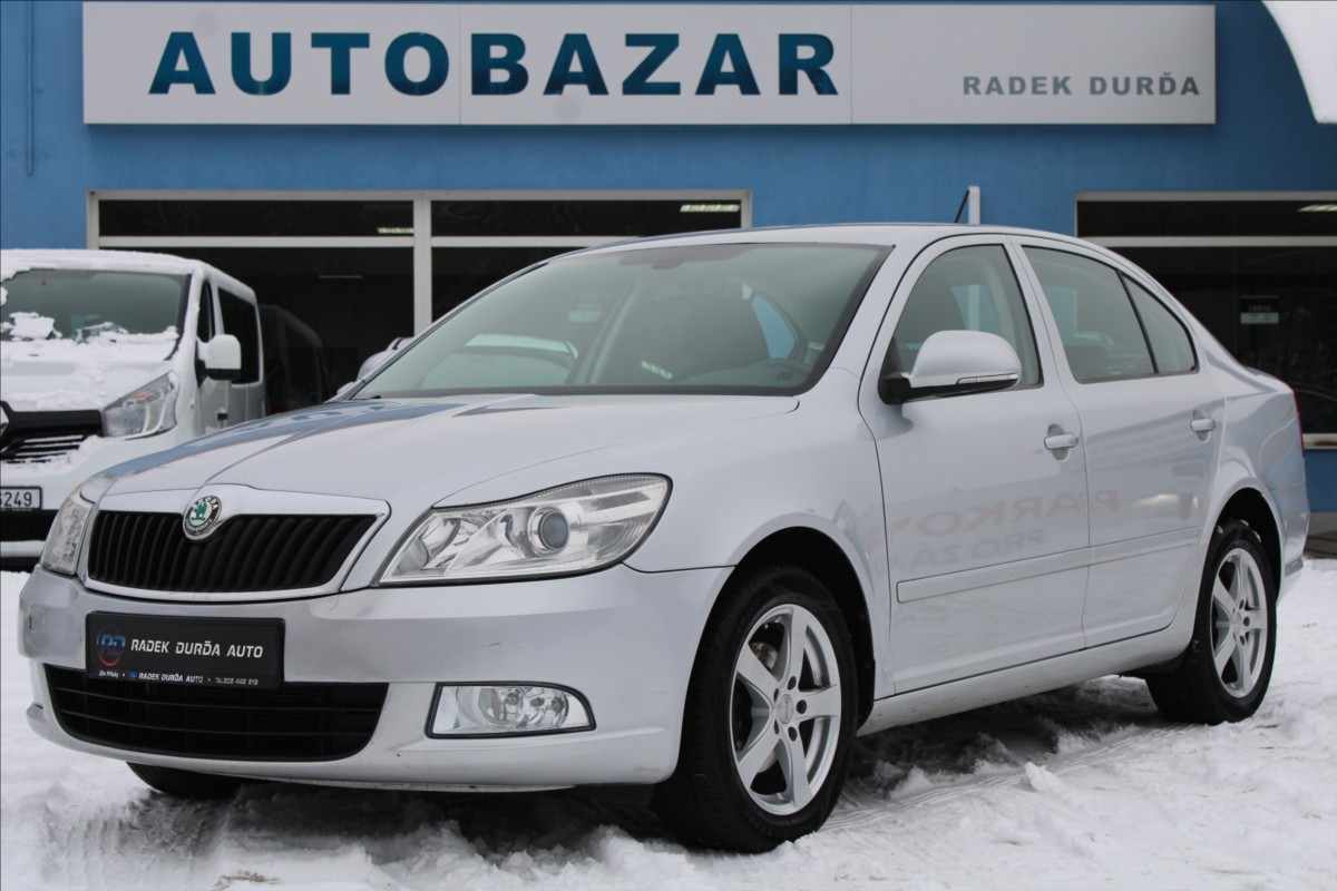 Škoda Octavia 1,6 TDI NOVÉ V ČR,ELEGANCE