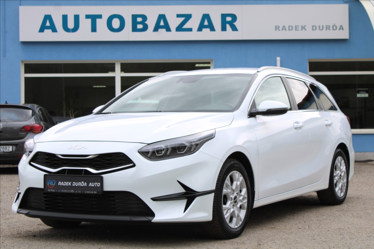 Kia Ceed 1,5 T-GDI 1MAJ,A/T,ZÁRUKA,TOP