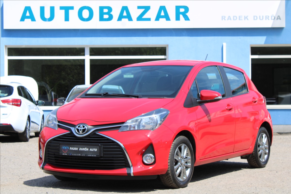Toyota Yaris 1,3 VVT-i ČR,1MAJ,DPH,AUTOMAT