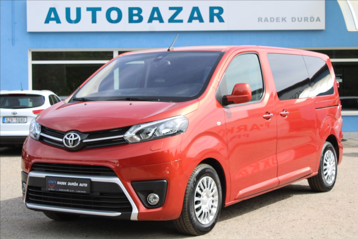 Toyota ProAce 2,0 D-4D ČR,1.MAJ,8.MÍST,DPH