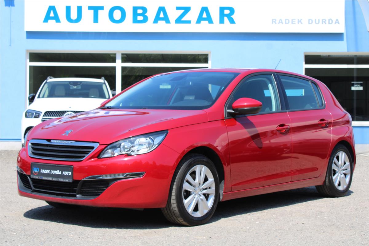 Peugeot 308 1,2 1.MAJ.,ČR,DPH,NAVIGACE