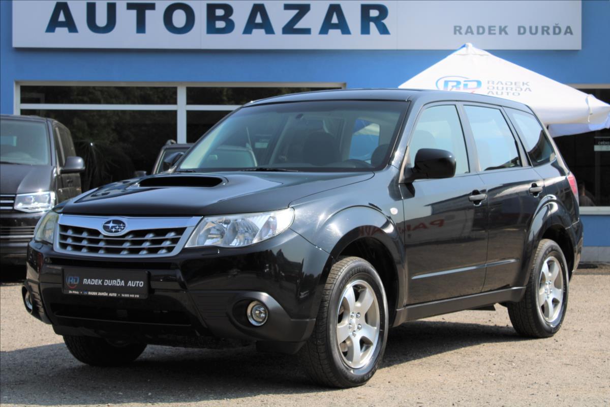 Subaru Forester 2,0 D ČR,1.MAJITEL,4X4,DPH