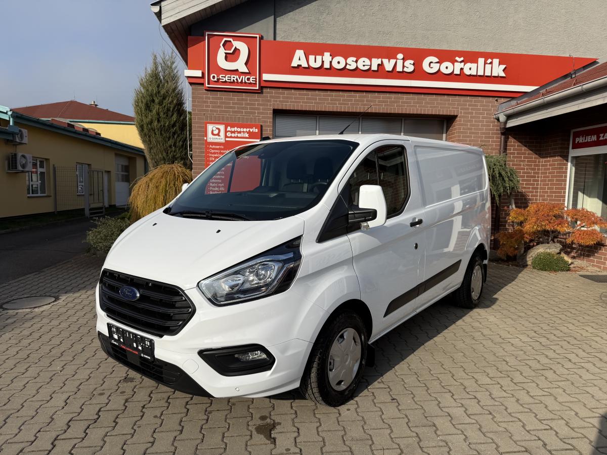 Ford Transit Custom 2,0-TEMPOMAT-SENZORY-TAŽNÉ