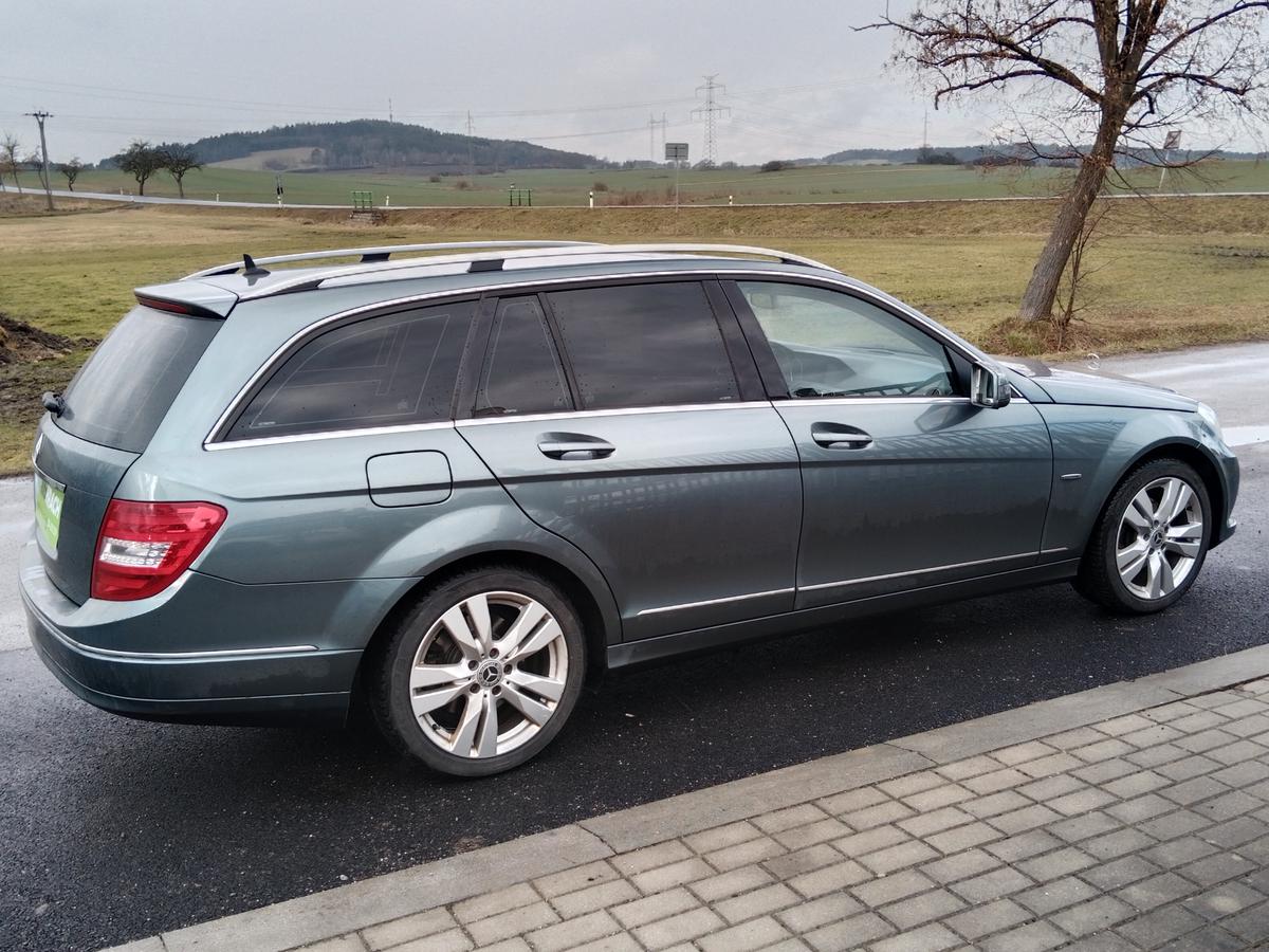 Mercedes-Benz Třídy C C 220 CDi - ELEGANCE