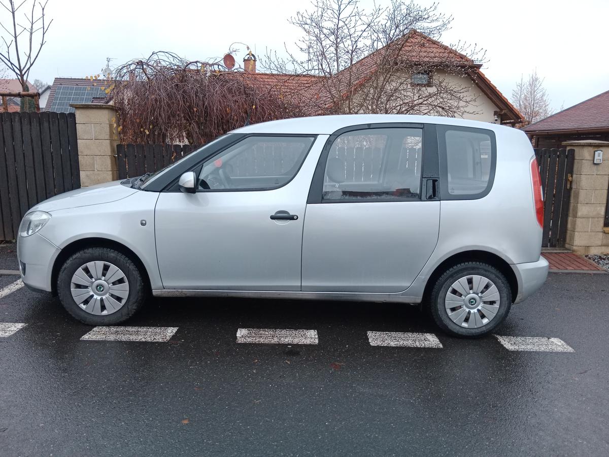 Škoda Roomster 1.2i/51KW - 46.000 km !!!