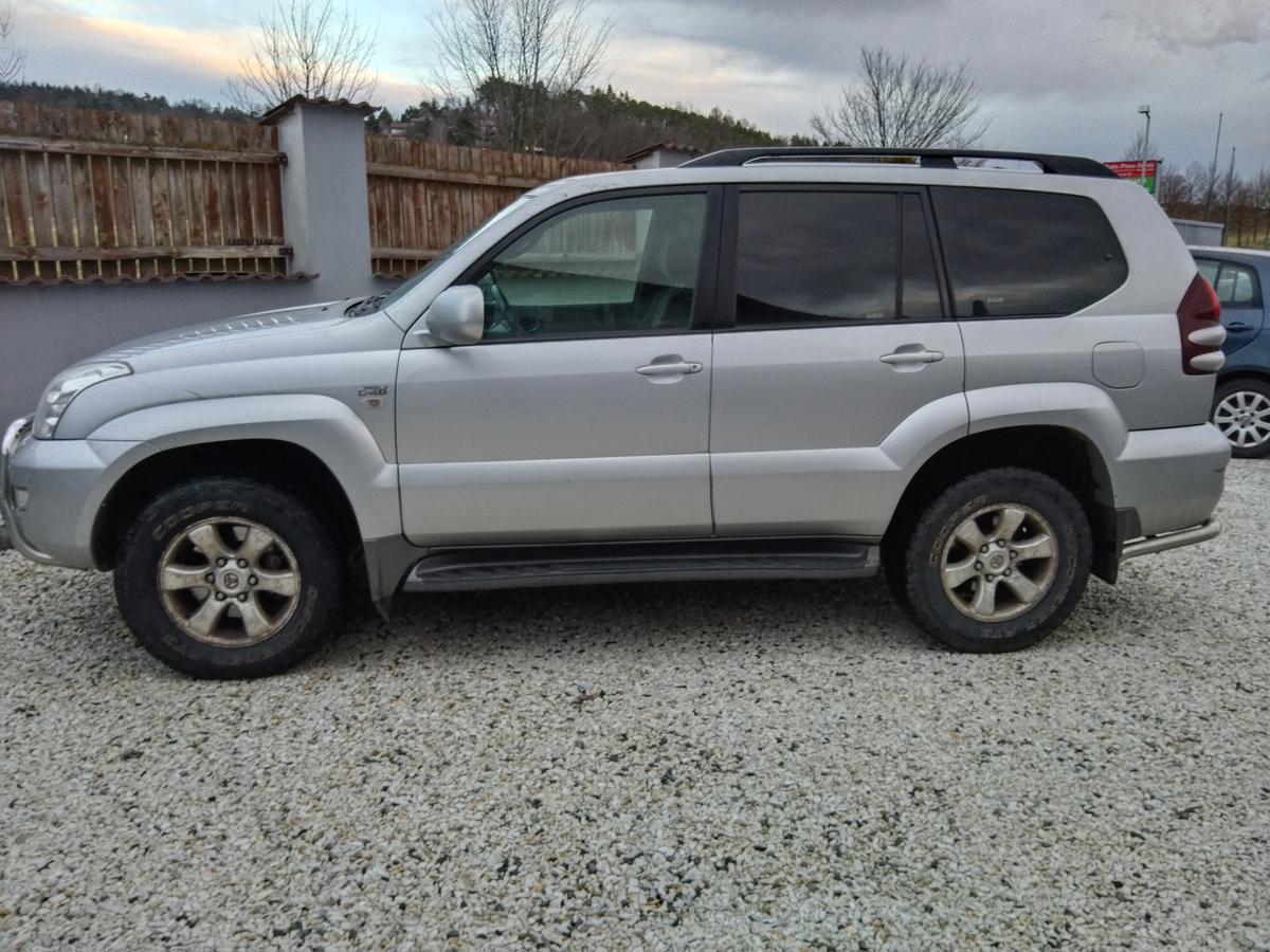 Toyota Land Cruiser 3.0 D-4D SOL AUTOMAT