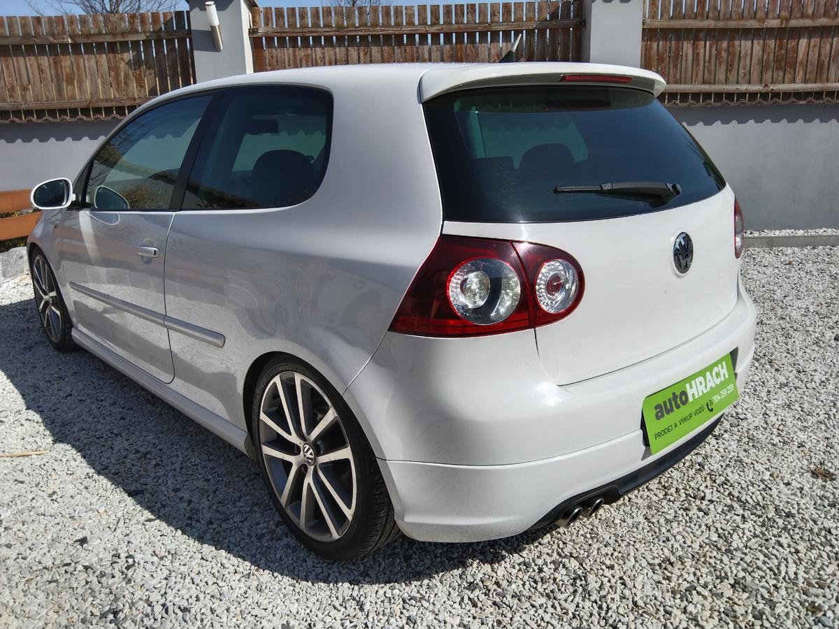 Volkswagen Golf 2.0 TDi - 125KW - R-Line !!!