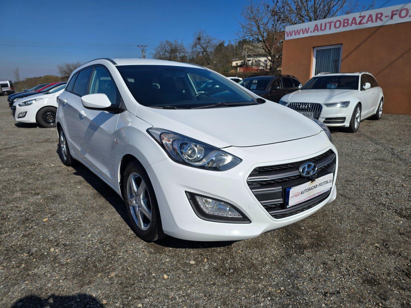 Hyundai i30 1.6 CRDi ,nové CZ ,serviska
