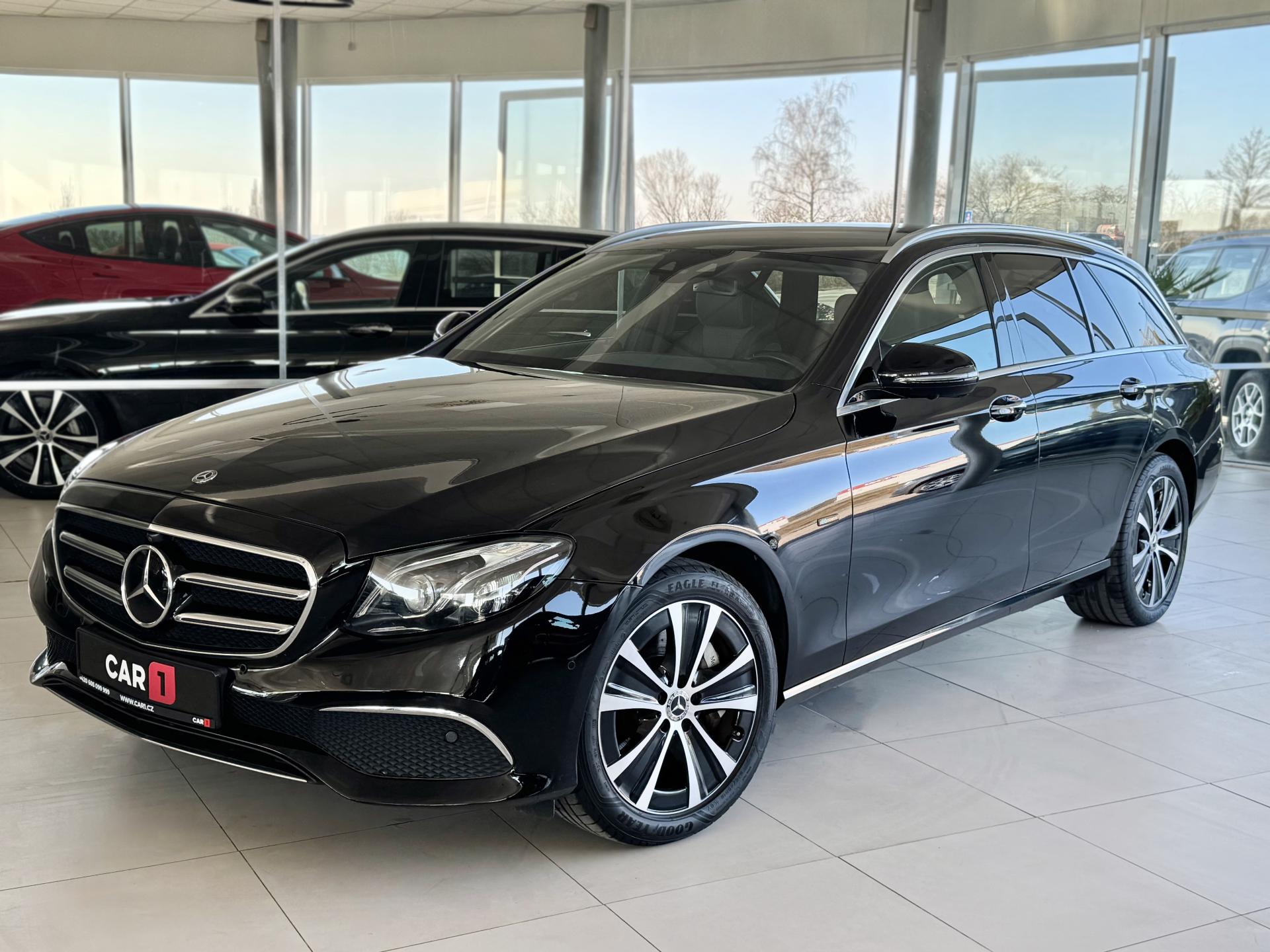 Mercedes-Benz Třídy E 300de 225kW*360k*Webasto*Tažné