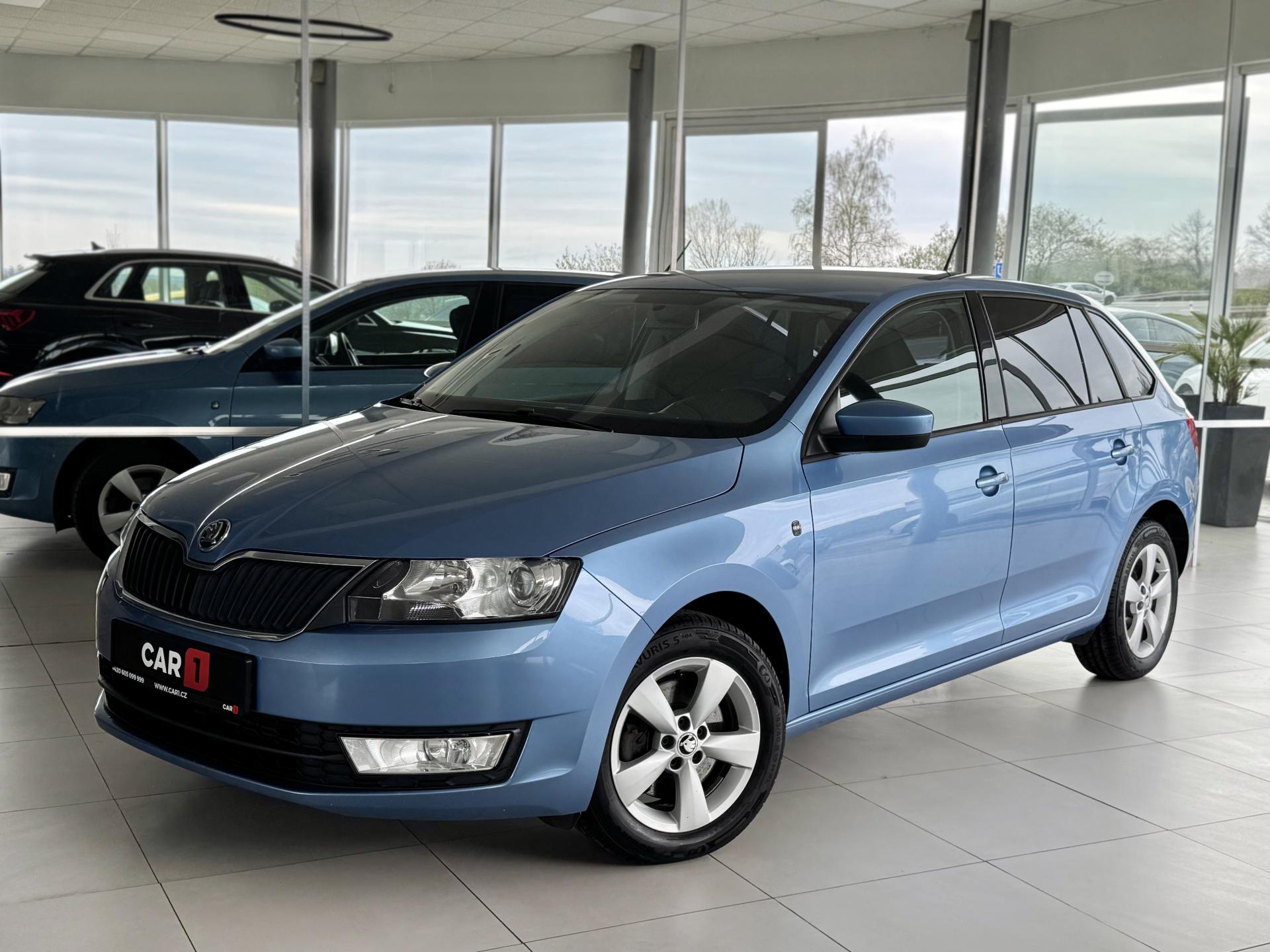 Škoda Rapid 1,6TDI 77kW Eleg*Xenon*Navi