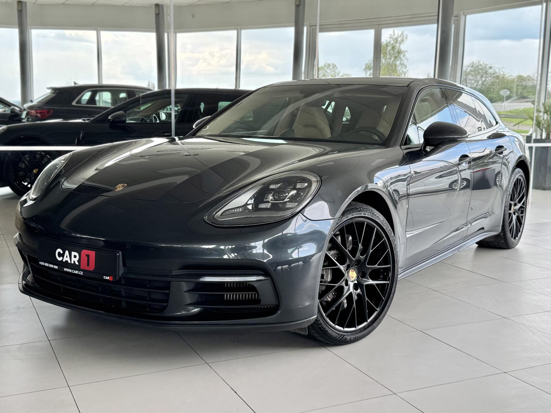 Porsche Panamera 4 E-Hybrid*Dověry*Panorama*DPH