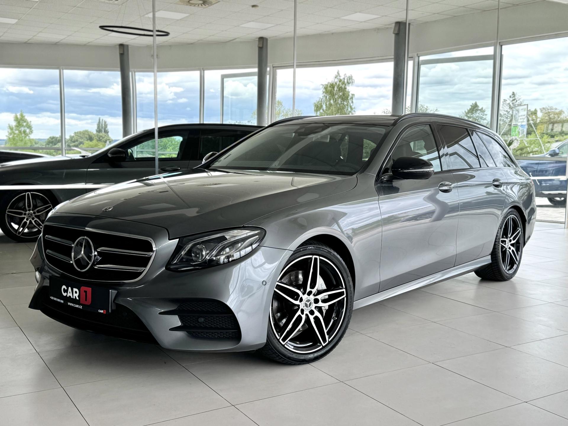Mercedes-Benz Třídy E 220d 4Matic AMG*Kamera*Panoram