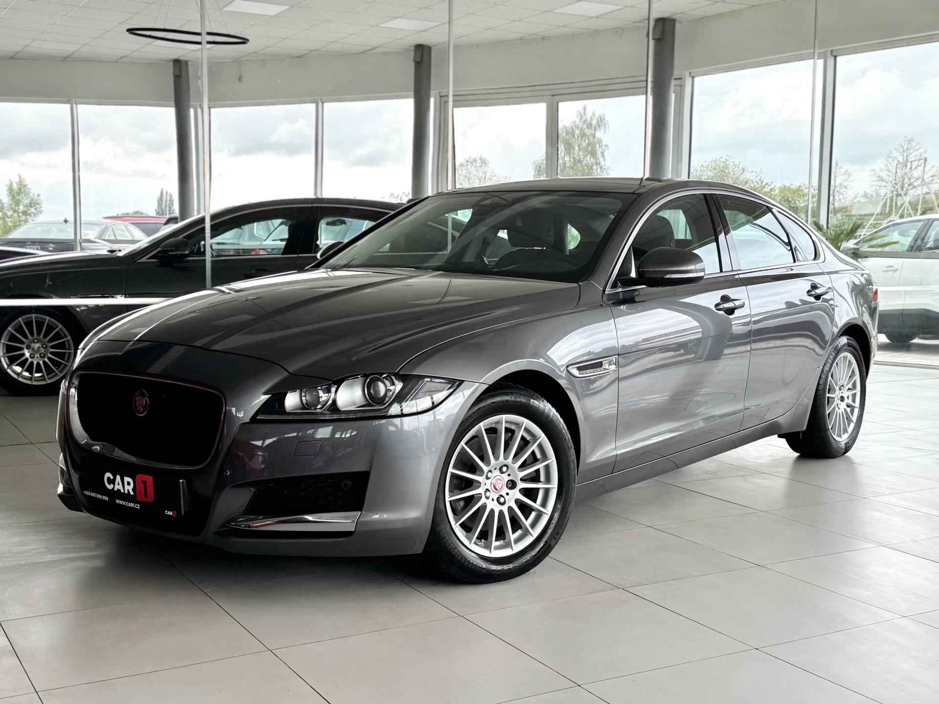 Jaguar XF 20d AUT*Panorama*Distronic