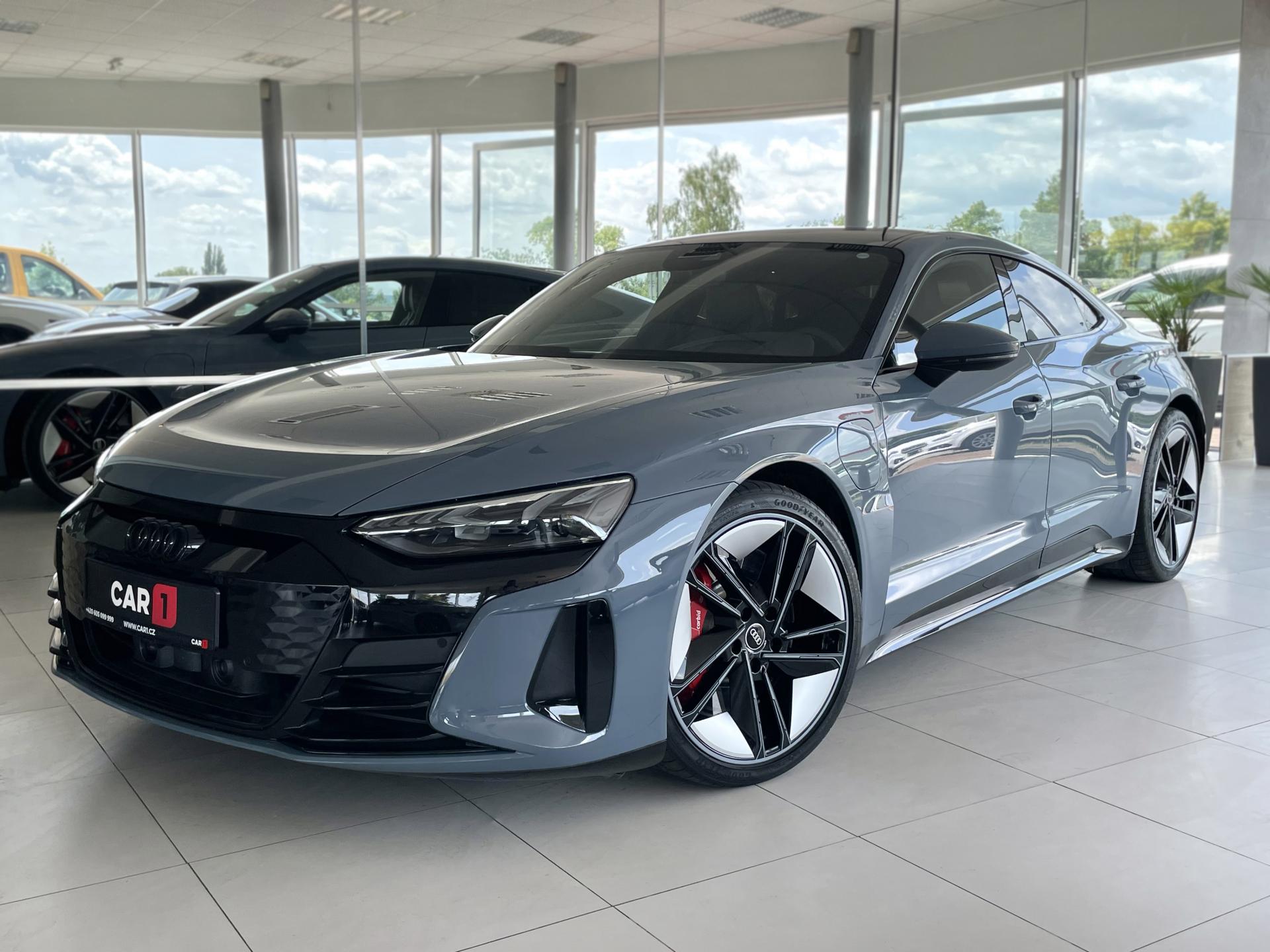 Audi e-tron GT Quattro*350kW*Vzduch*NightVis