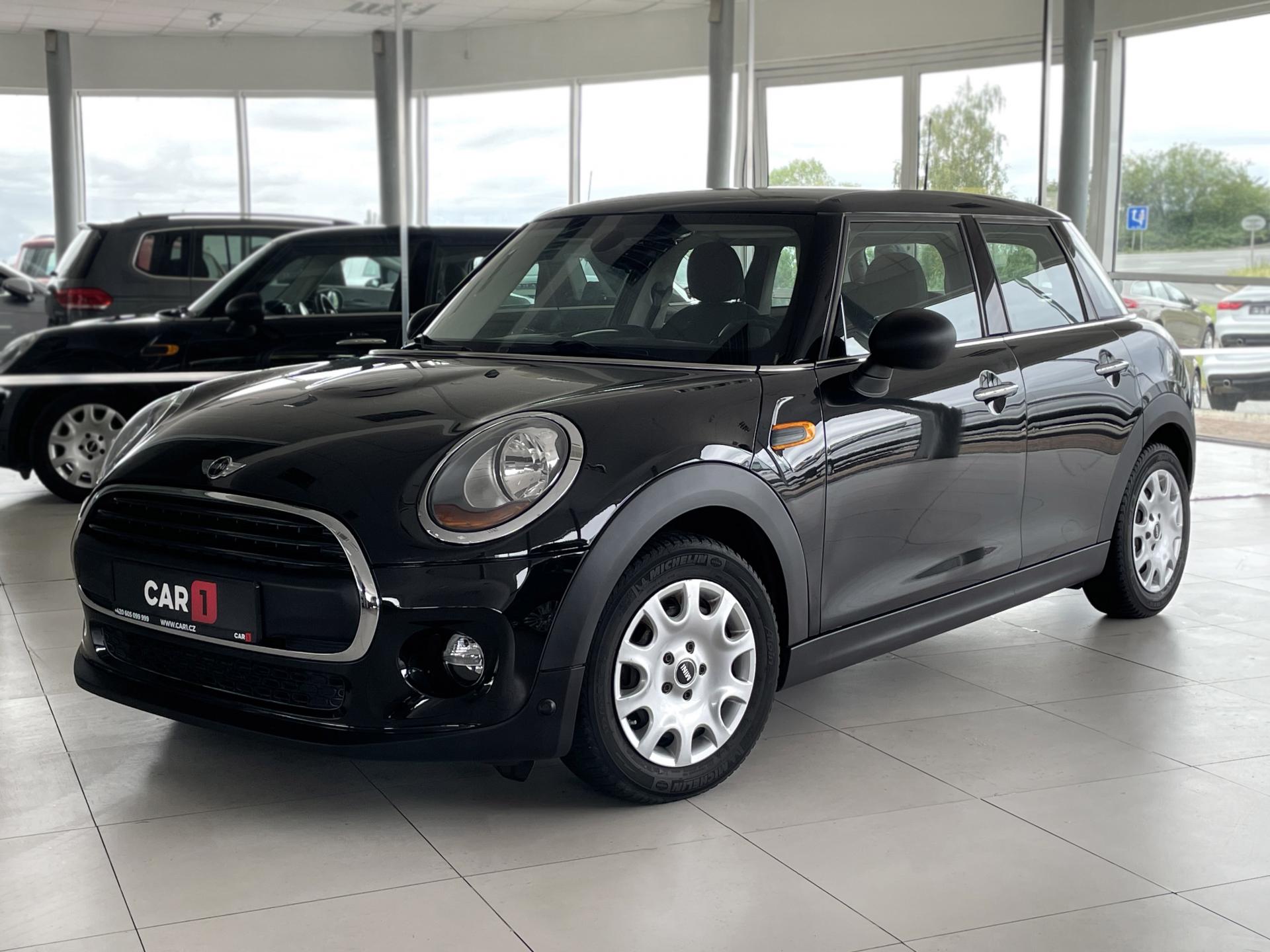 Mini One 75kW*Aut.klima*Vyhř.Sedadla