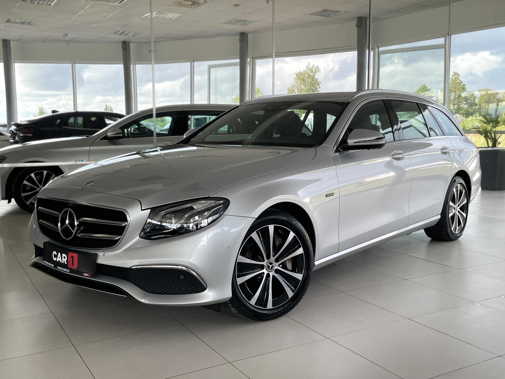 Mercedes-Benz Třídy E 300de 225kW*360kam*Webasto*DPH