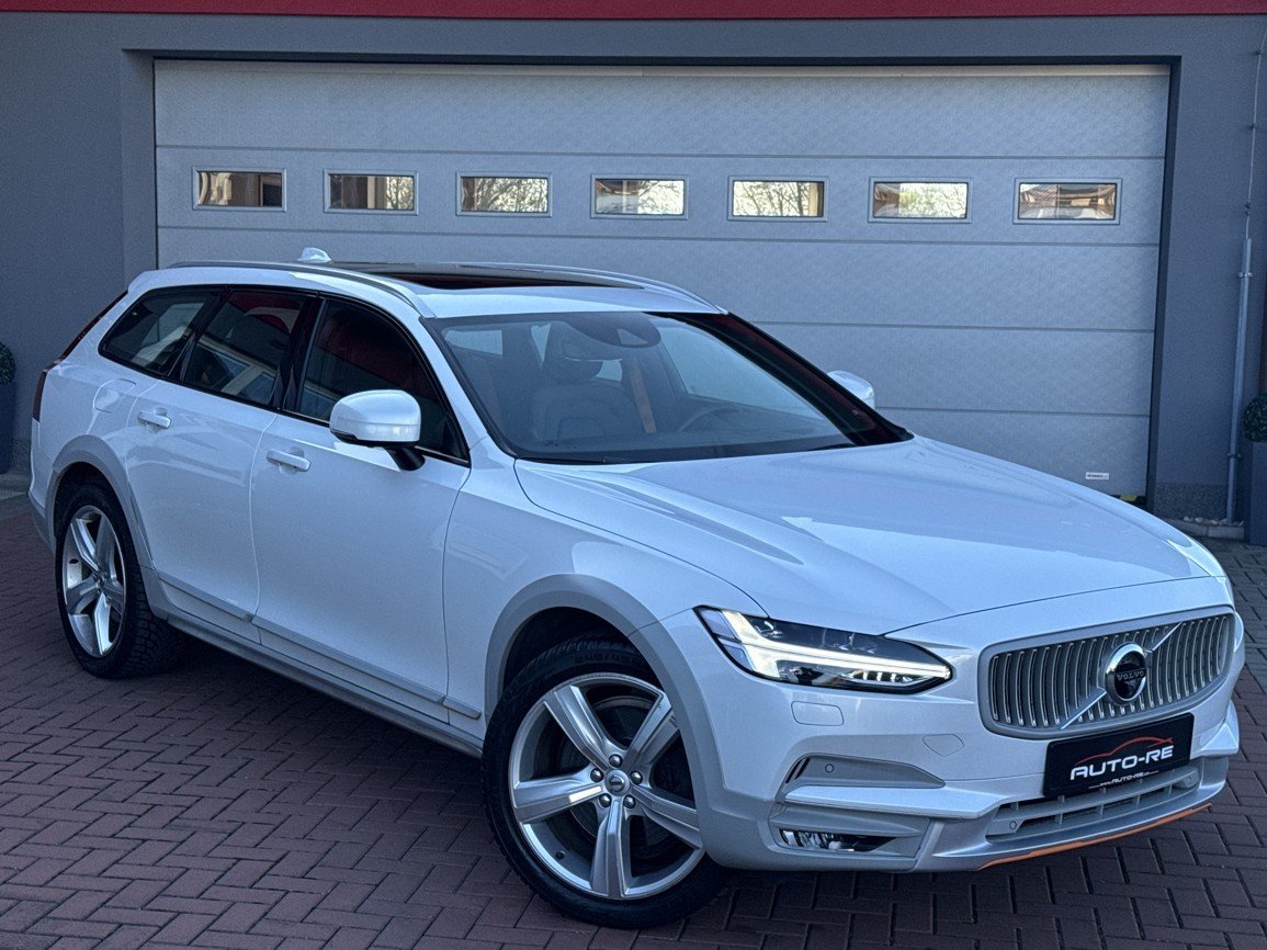 Volvo V90 2.0D AWD Cross Country LED