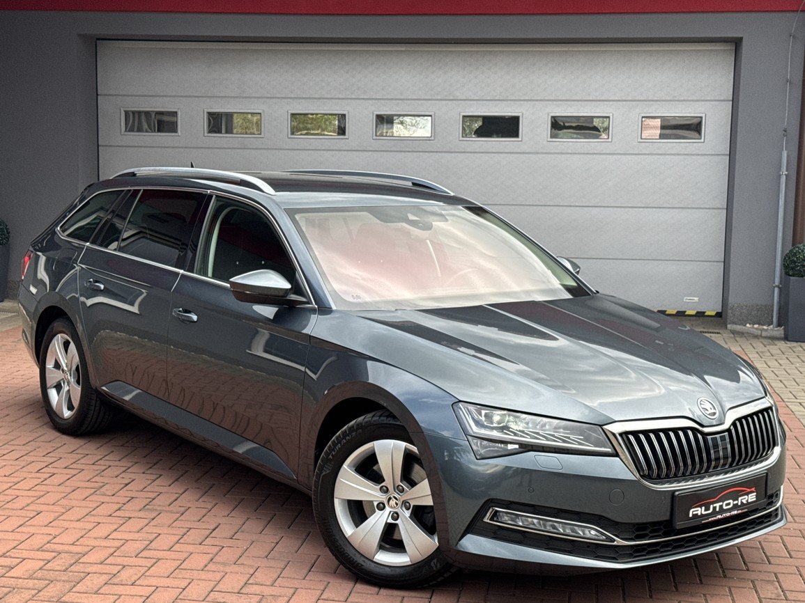Škoda Superb 2.0TDi DSG LED Navi Kamera