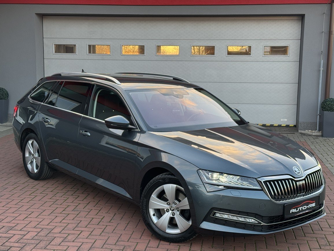 Škoda Superb 2.0TDi DSG LED Navi Kamera
