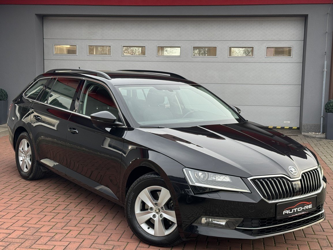 Škoda Superb 2.0TDi Xenony Navi Bluetooth