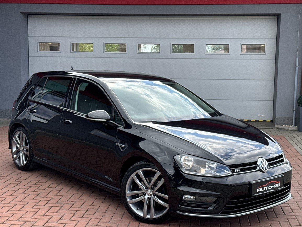 Volkswagen Golf 1.4TSi Navi Digi Klima Tažné Z