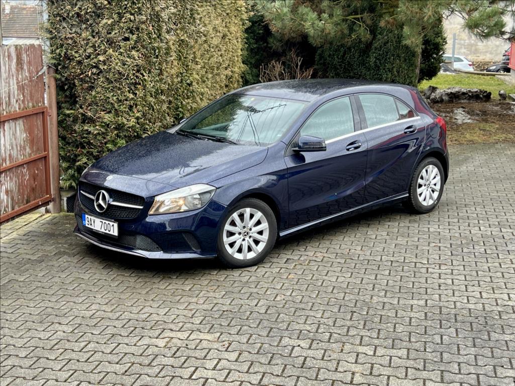 Mercedes-Benz Třídy A 180 d Sport automat