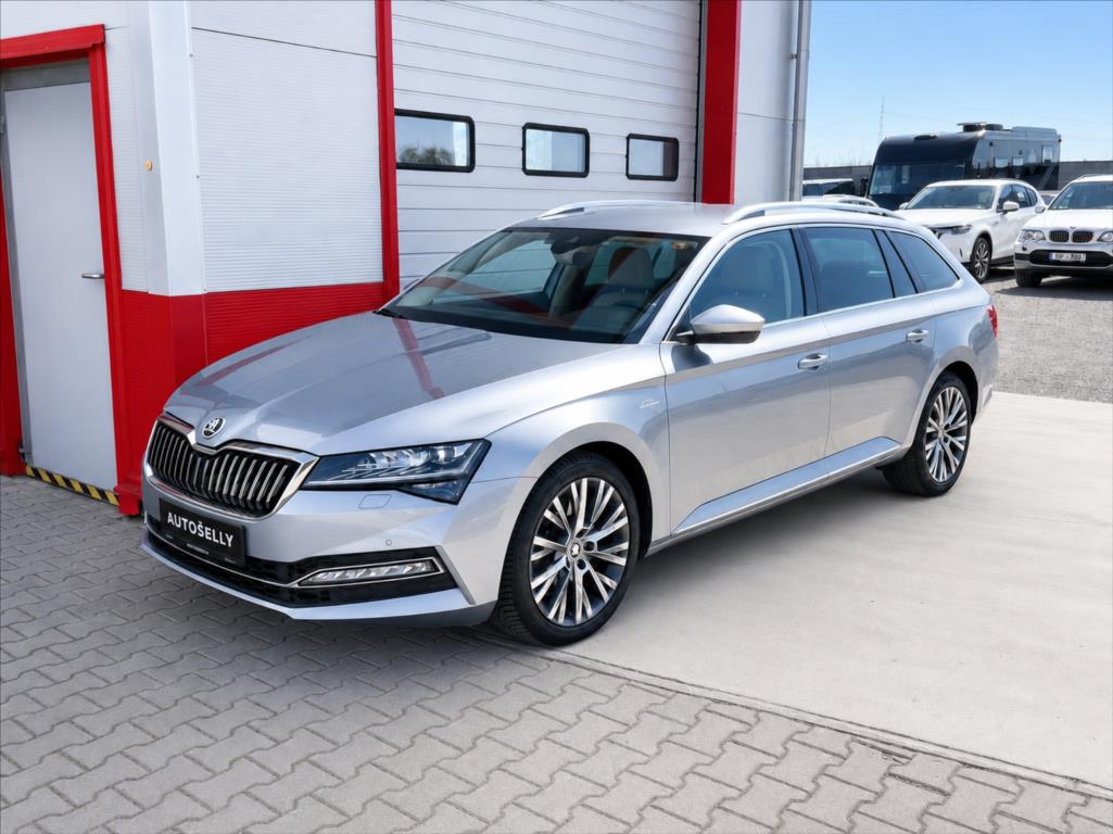 Škoda Superb 2,0 TSi L&K 4x4 DSG 272PS LED