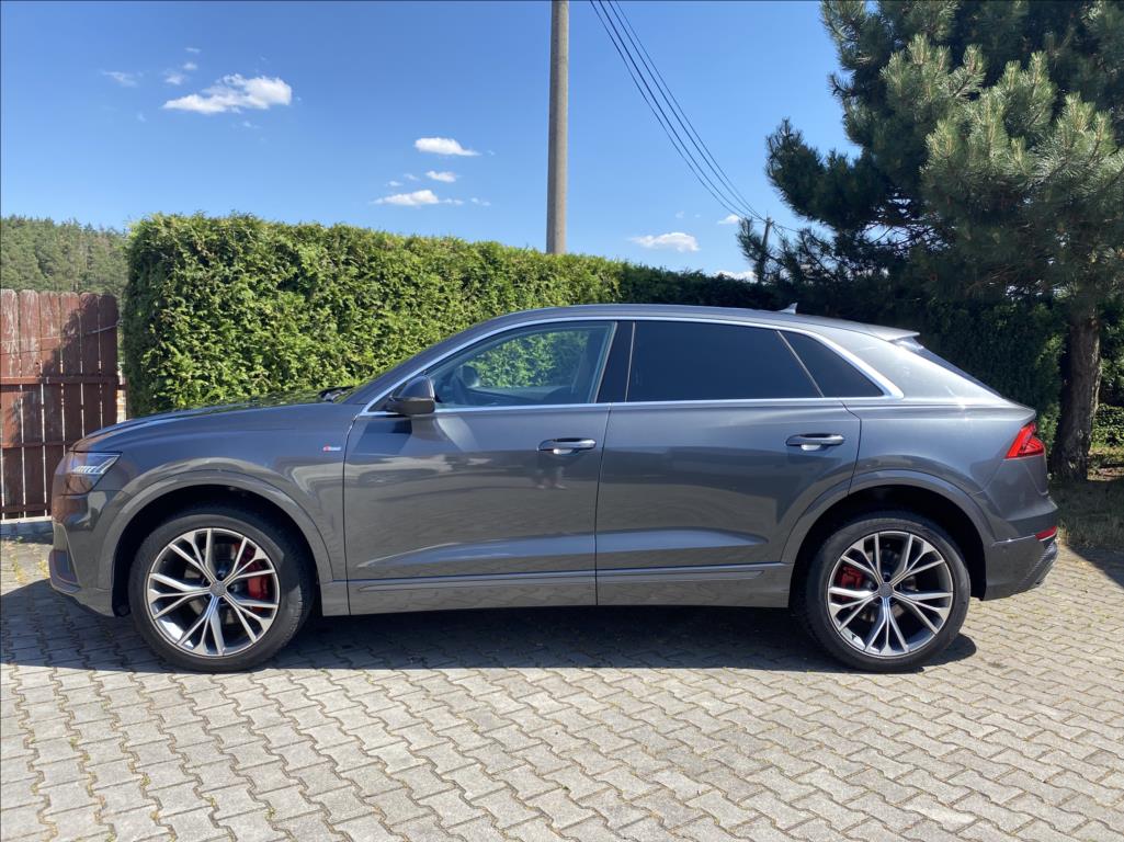 Audi Q8 3,0 55TFSi quattro Sport
