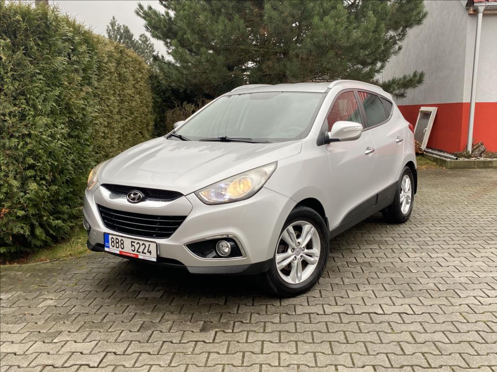 Hyundai ix35 1,7 CRDI Trikolor 4x2 / STYLE