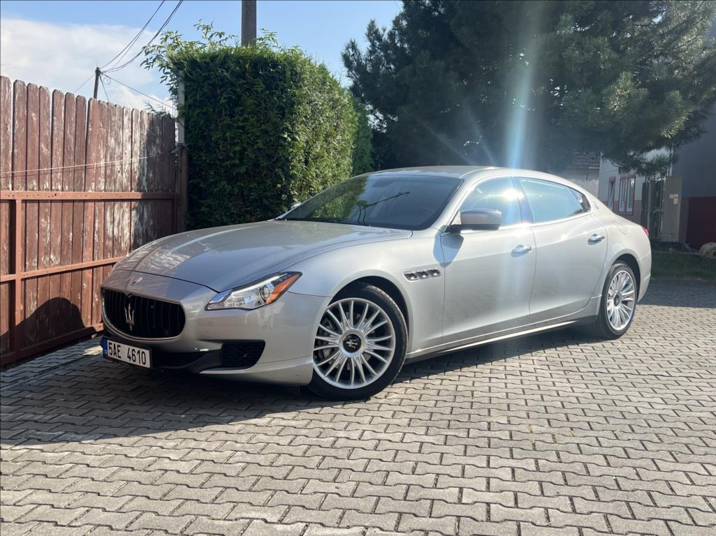 Maserati Quattroporte 3,0 V6*keyless*kamera*CARBON