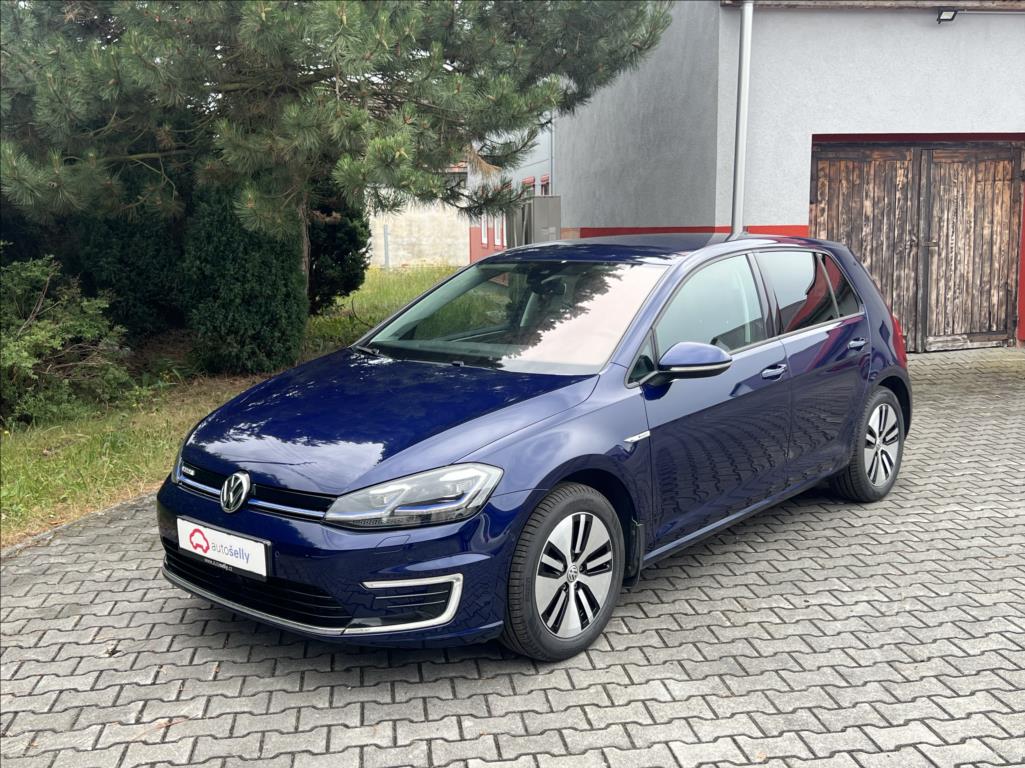 Volkswagen e-Golf 0,0 Pro Sport NAVI záruka TČ