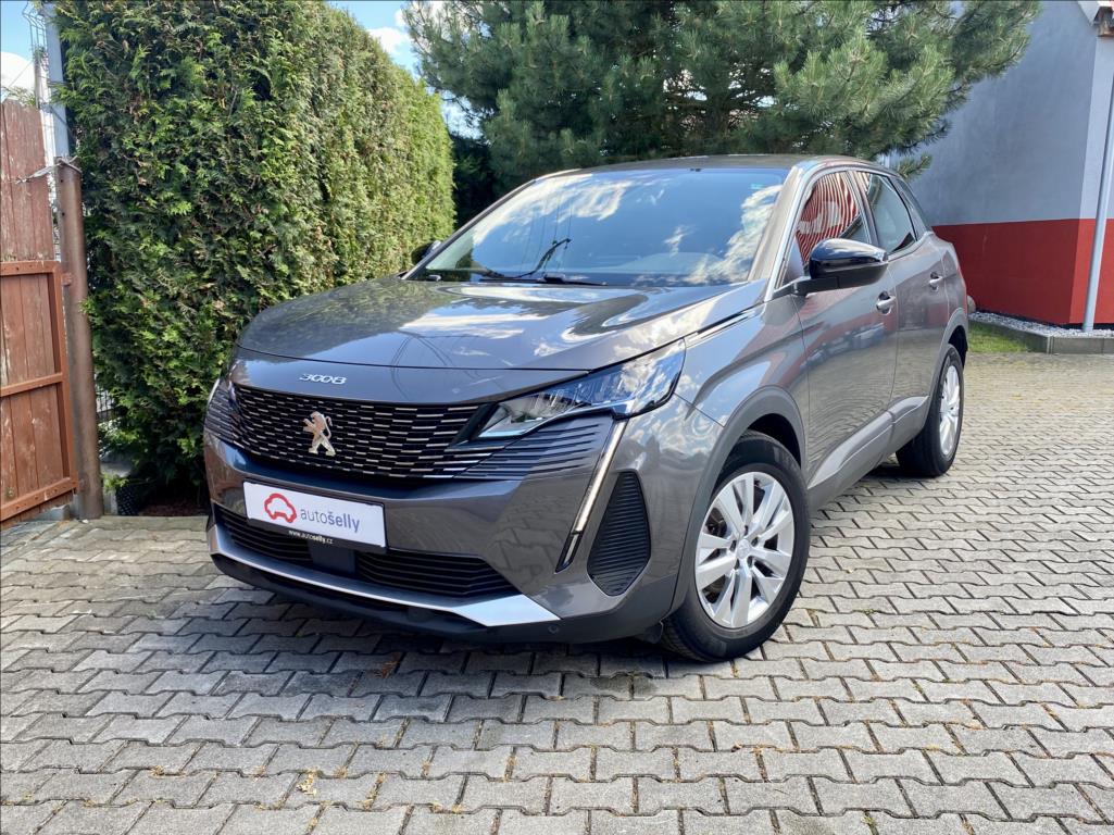 Peugeot 3008 1,2 Puretech ACTIVE / LED / T