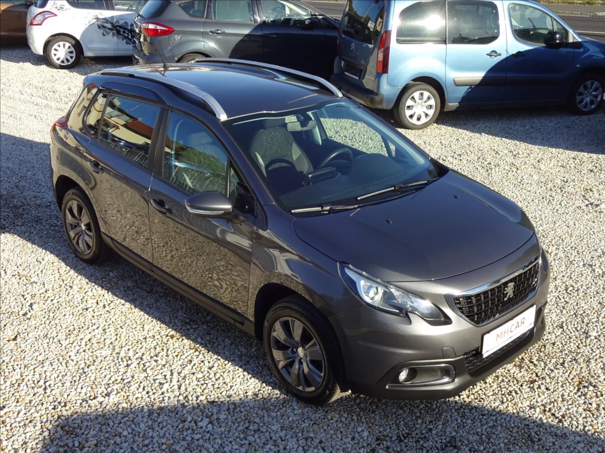 Peugeot 2008 1,2i 61kW