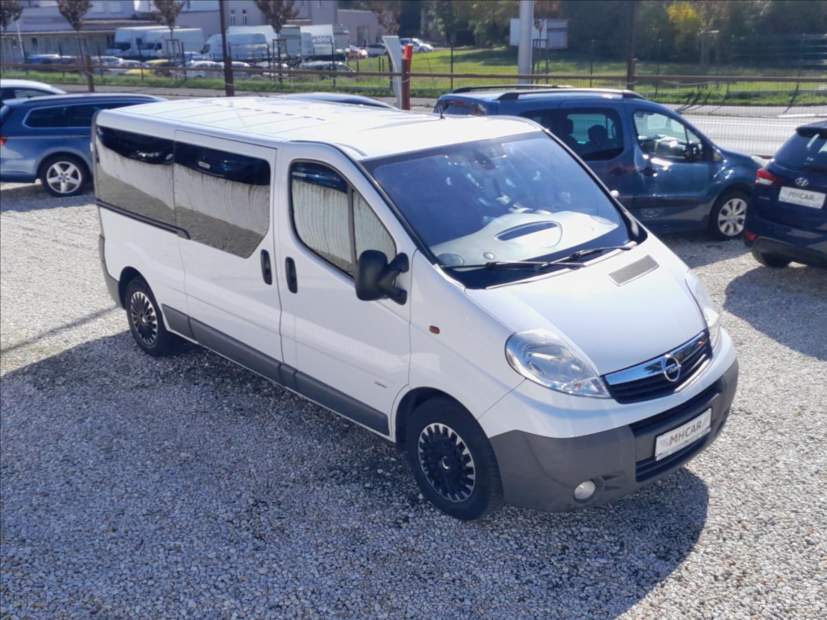 Opel Vivaro 2.0 CDTI 9.MÍST