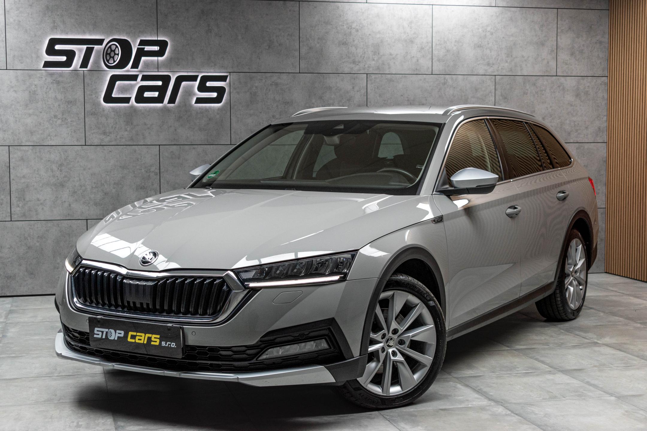 Škoda Octavia SCOUT TDI 147 4x4*TAŽNÉ*ČR 1.M