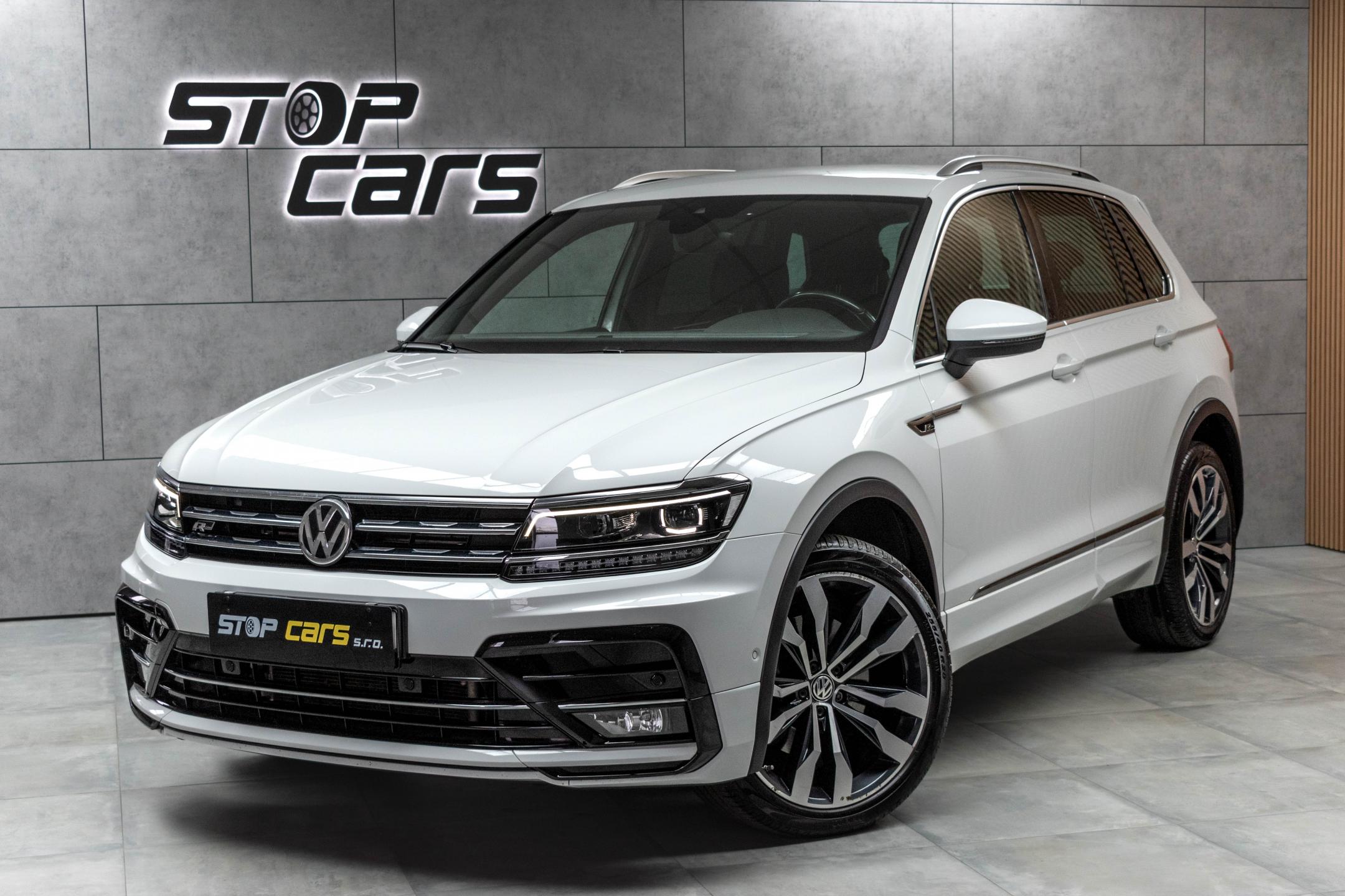 Volkswagen Tiguan 2.0 TSI R-LINE*4x4*TAŽNÉ*ČR 1M
