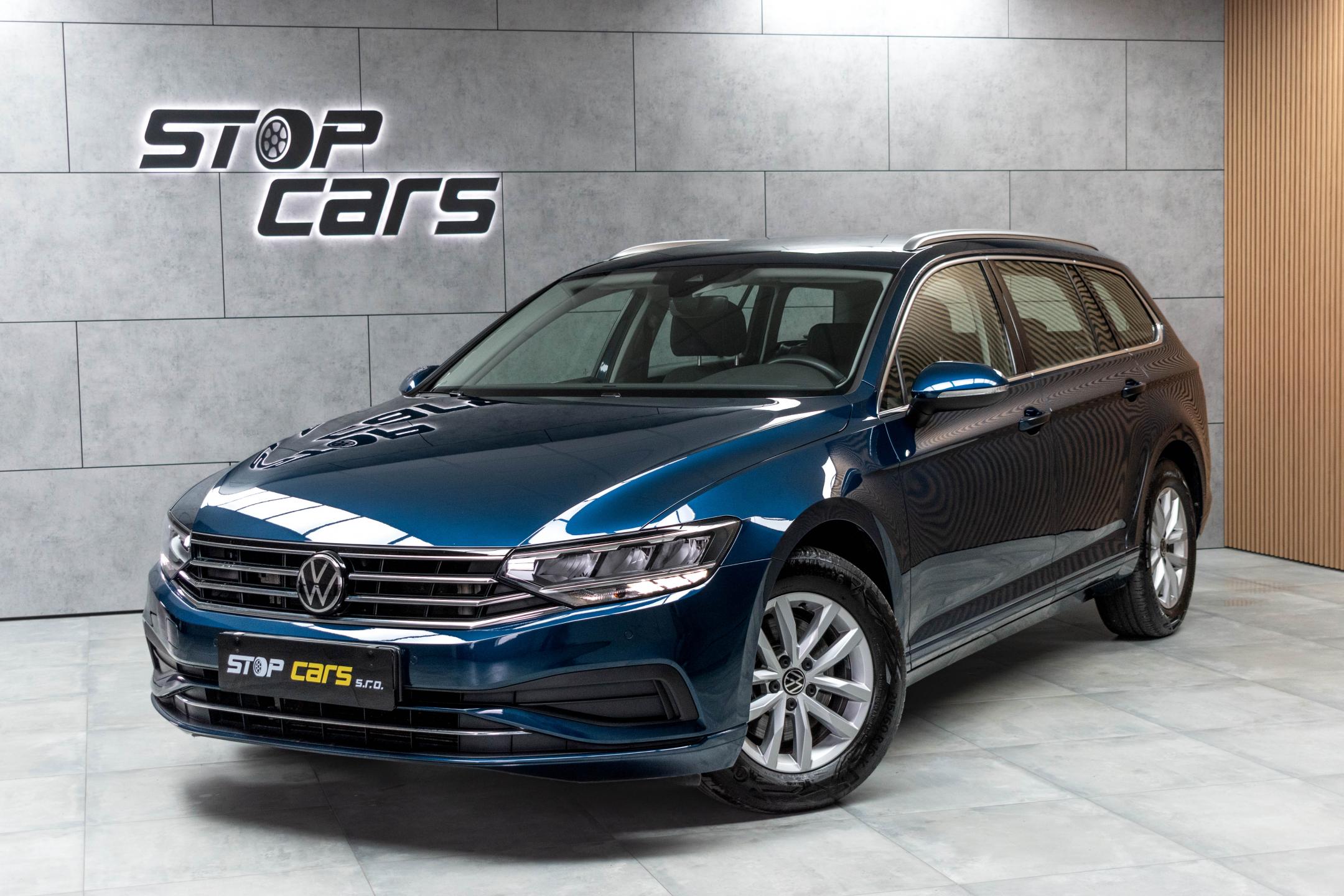 Volkswagen Passat 1.5 TSI BUSSINES*ACC*DPH*ČR 1M