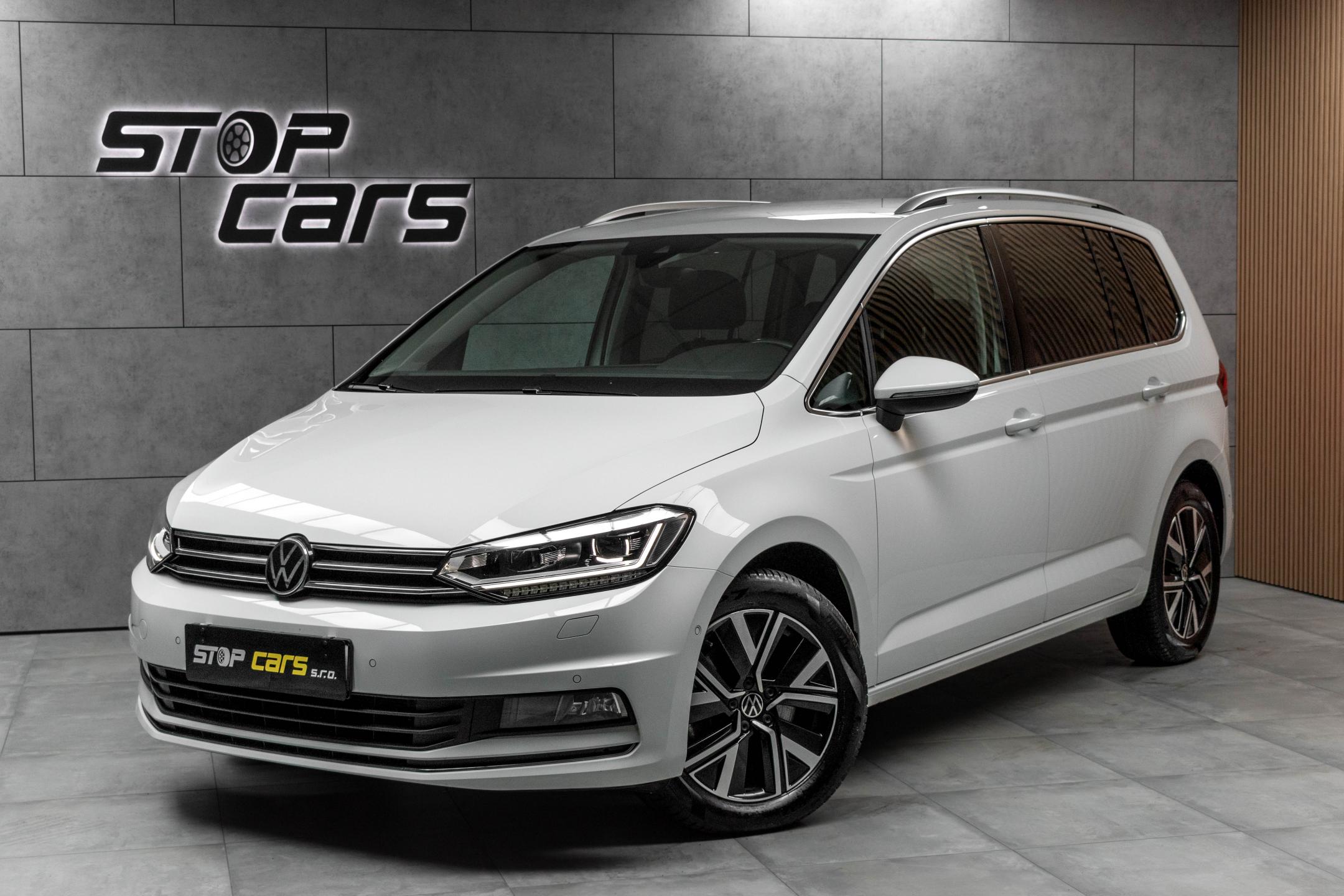 Volkswagen Touran 2.0 TDI HIGHLINE*TAŽNÉ*ČR 1.M*