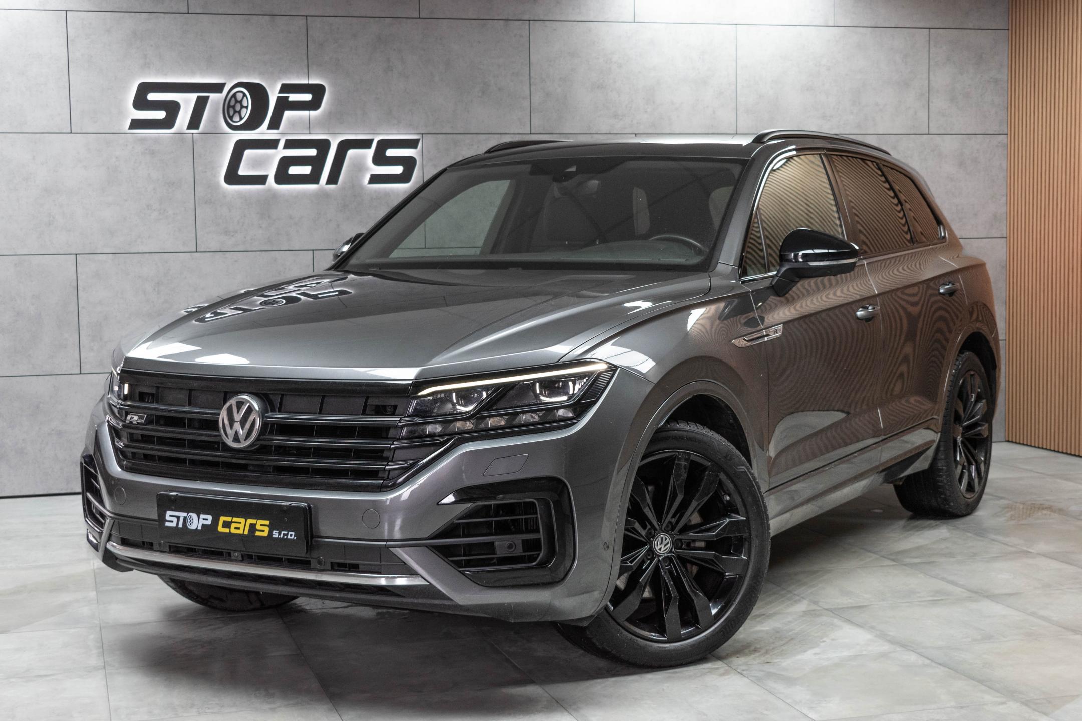 Volkswagen Touareg 3.0 TDI R-LINE*TAŽNÉ*AIR*ČR 1M