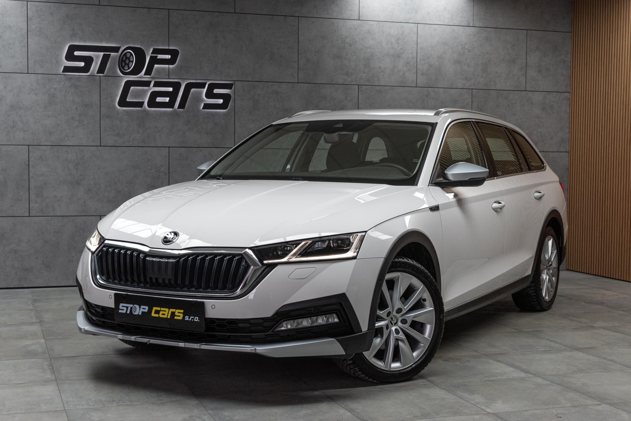 Škoda Octavia SCOUT 2.0 TSI 4x4*TAŽNÉ*ČR 1.M