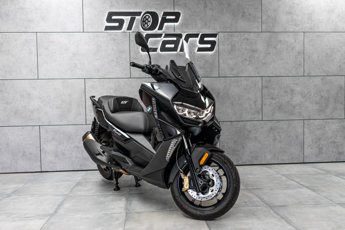 BMW C 400 GT TRIPLE BLACK*DPH*ČR 1